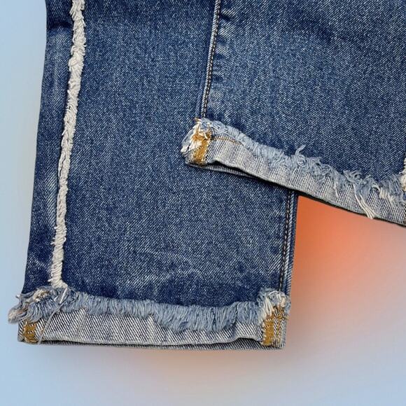 RUE 21 Women’s 6 Super High Rise MOM JEANS - Picture 6 of 6